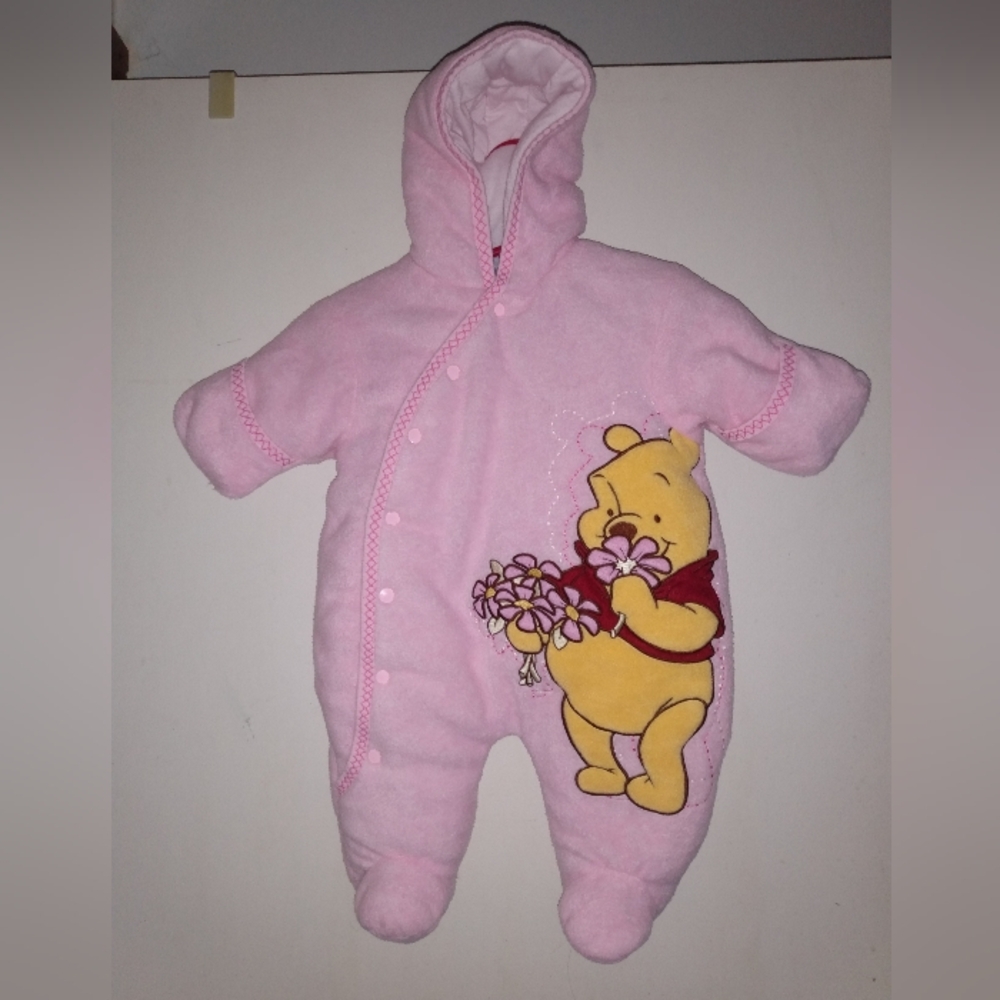 Disney Pink Hooded Winnie the Pooh Footie Snow Suit. Size 0-3mos. Girls.